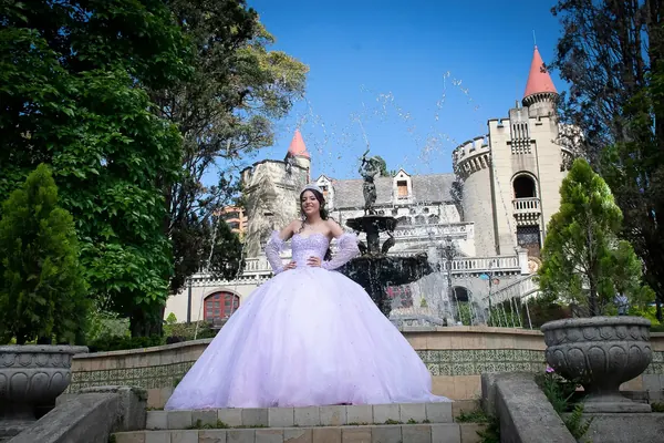 Quinceañera en el Museo El Castillo